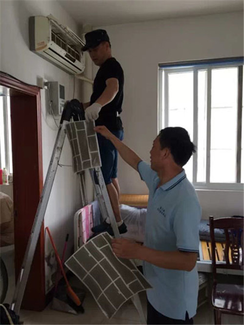 海门市老年中心多措并举做好老人防暑降温和安全管理工作