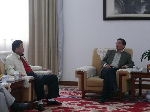 中国家纺协会会长杨东辉来访叠石桥