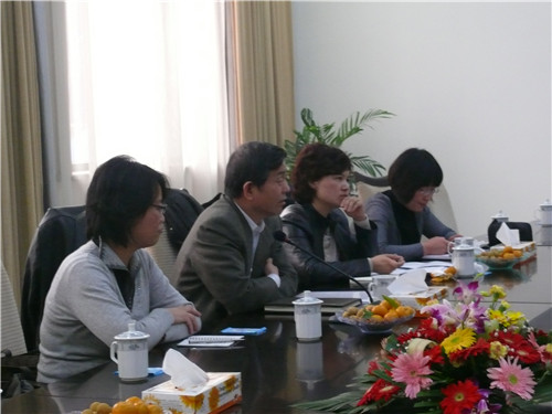 纺织工业协会会长杨东辉来叠石桥调研