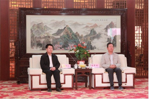 国家工商总局相关领导调研叠石桥家纺城消费维权工作