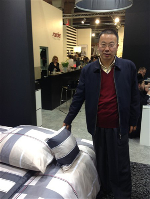赛城集团董事长朱仲辉参加德国法兰克福家纺展