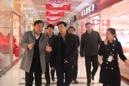 国家发改委在海门工业园区专题调研叠石桥“市场采购贸易方式”工作