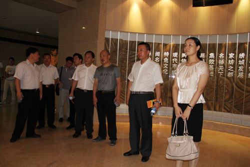 辽阳市副市长汪诚率队在海门工业园区专题调研叠石桥国际家纺城商贸功能示范区项目建设情况