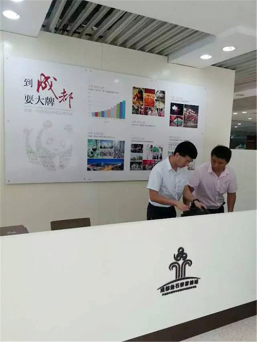 成都叠石桥家纺城总部招商中心在叠石桥家纺城盛大开启