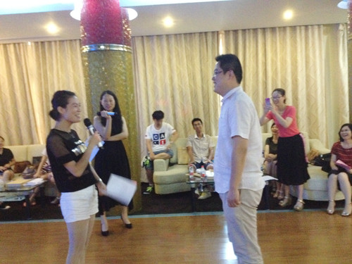 绽放青春风采展露艺术才华赛城集团青研班举行才艺展示主题活动