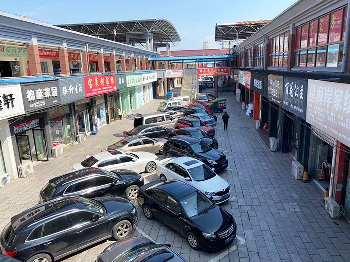 双节过后消费市场传利好，叠石桥家纺城市场人流旺