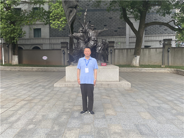 朱仲辉董事长参加归侨侨眷代表人士国情考察江西行活动