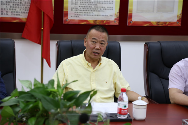 省工商联调研组来集团调研海外商会建设情况
