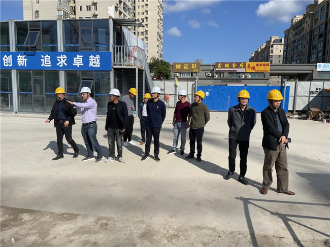 集团公司领导赴赛城建筑在建项目检查指导工作
