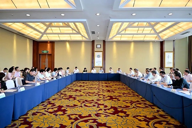 朱仲辉董事长参加第二届“一带一路”华侨华人合作发展大会